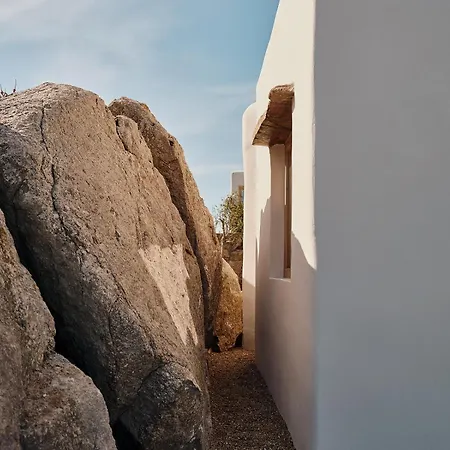 Ξενοδοχείο The Wild By Interni 5*