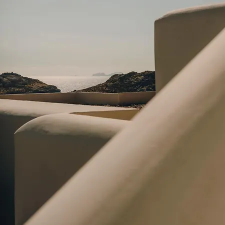 The Wild By Interni Otel Kalafatis